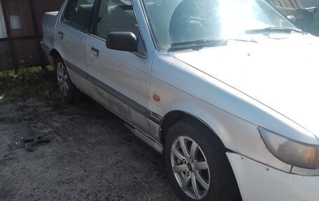 Mitsubishi Lancer VII, 1992 год, 120 000 рублей, 3 фотография