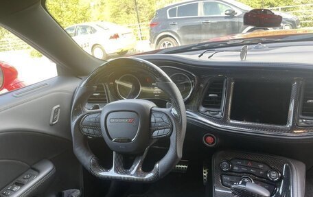 Dodge Challenger III рестайлинг 2, 2022 год, 9 500 000 рублей, 19 фотография