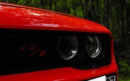 Dodge Challenger III рестайлинг 2, 2022 год, 9 500 000 рублей, 17 фотография