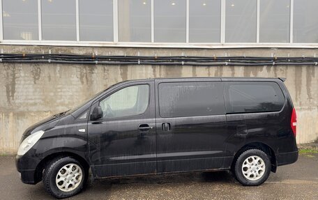 Hyundai Grand Starex Grand Starex I рестайлинг 2, 2010 год, 1 120 000 рублей, 3 фотография