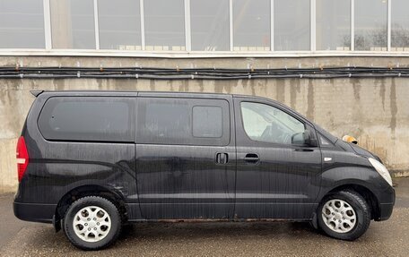 Hyundai Grand Starex Grand Starex I рестайлинг 2, 2010 год, 1 120 000 рублей, 4 фотография
