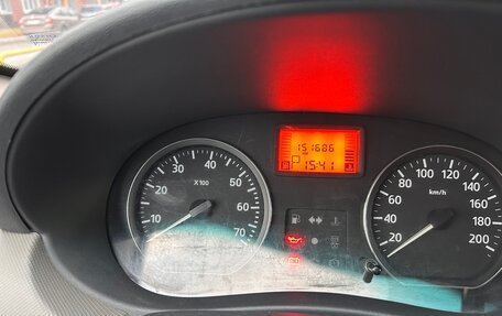 Renault Sandero I, 2012 год, 600 000 рублей, 10 фотография