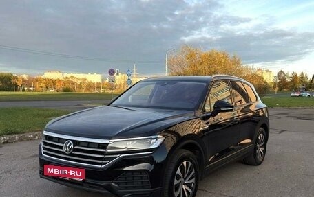 Volkswagen Touareg III, 2018 год, 4 800 000 рублей, 4 фотография