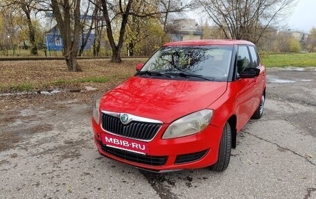 Skoda Fabia II, 2010 год, 330 000 рублей, 2 фотография