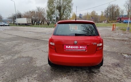 Skoda Fabia II, 2010 год, 330 000 рублей, 7 фотография