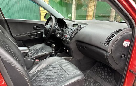KIA cee'd I рестайлинг, 2008 год, 599 000 рублей, 22 фотография