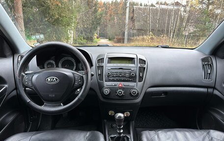 KIA cee'd I рестайлинг, 2008 год, 599 000 рублей, 24 фотография