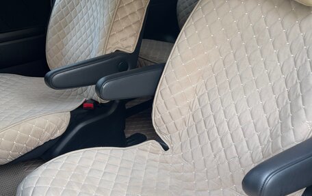 Honda Elysion I, 2010 год, 1 650 000 рублей, 11 фотография