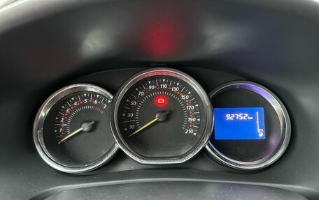 Renault Sandero II рестайлинг, 2015 год, 849 000 рублей, 10 фотография