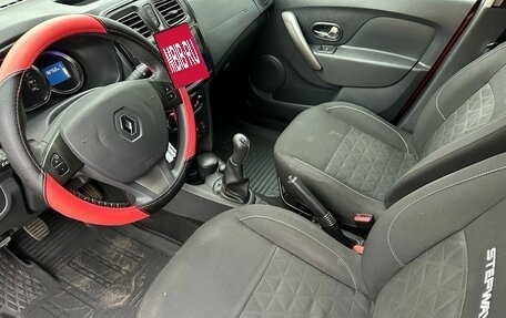 Renault Sandero II рестайлинг, 2015 год, 849 000 рублей, 13 фотография