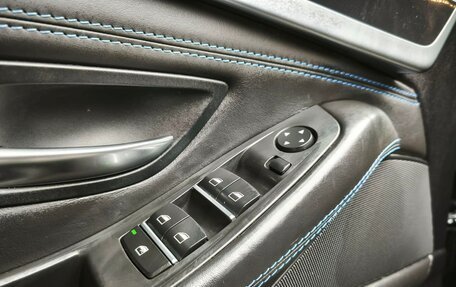 BMW 5 серия, 2015 год, 2 049 000 рублей, 12 фотография
