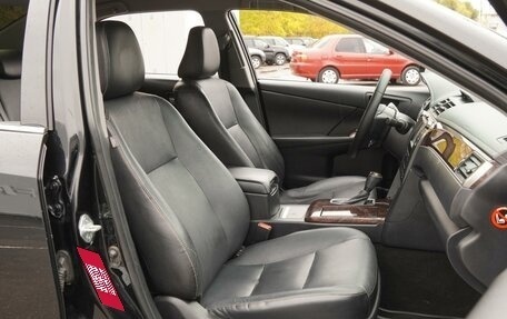 Toyota Camry, 2016 год, 1 850 000 рублей, 8 фотография