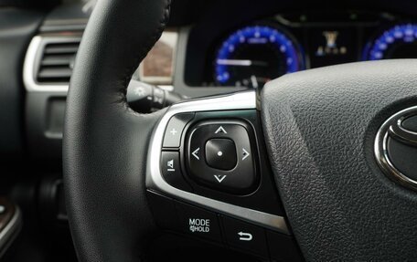 Toyota Camry, 2016 год, 1 850 000 рублей, 18 фотография