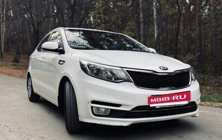 KIA Rio III рестайлинг, 2015 год, 1 200 000 рублей, 5 фотография
