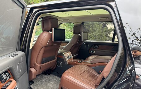 Land Rover Range Rover IV рестайлинг, 2019 год, 8 700 000 рублей, 11 фотография