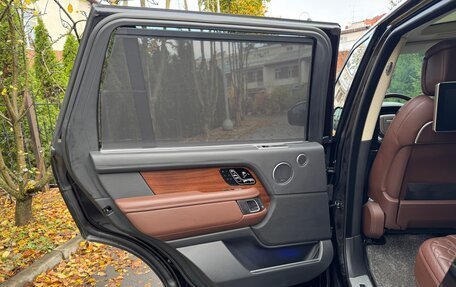 Land Rover Range Rover IV рестайлинг, 2019 год, 8 700 000 рублей, 10 фотография