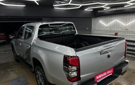 Mitsubishi L200 IV рестайлинг, 2023 год, 3 520 000 рублей, 9 фотография