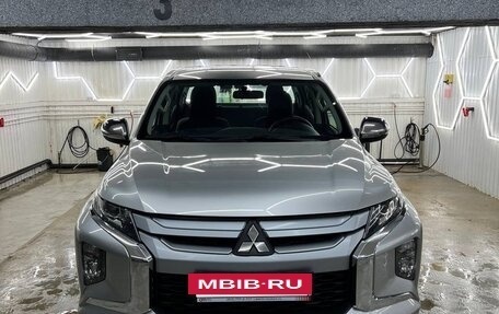 Mitsubishi L200 IV рестайлинг, 2023 год, 3 520 000 рублей, 16 фотография