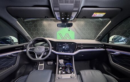 Volkswagen Touareg III, 2024 год, 14 500 000 рублей, 13 фотография