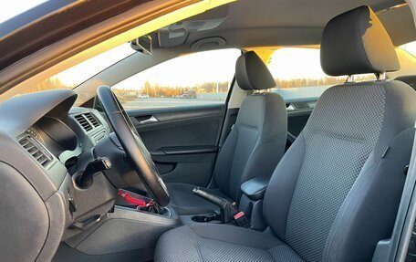 Volkswagen Jetta VI, 2013 год, 997 000 рублей, 15 фотография