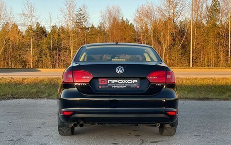 Volkswagen Jetta VI, 2013 год, 997 000 рублей, 26 фотография