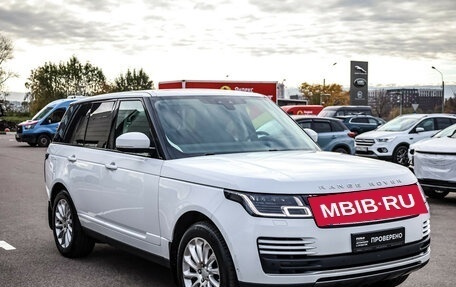 Land Rover Range Rover IV рестайлинг, 2018 год, 4 800 000 рублей, 8 фотография