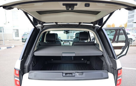 Land Rover Range Rover IV рестайлинг, 2018 год, 4 800 000 рублей, 19 фотография