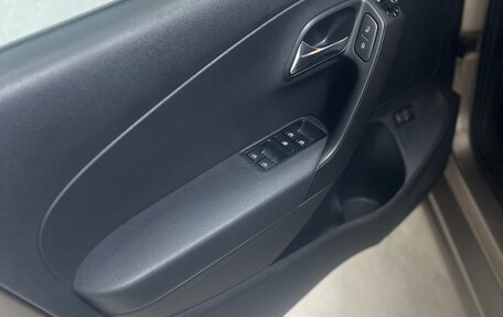 Volkswagen Polo VI (EU Market), 2018 год, 1 250 000 рублей, 5 фотография