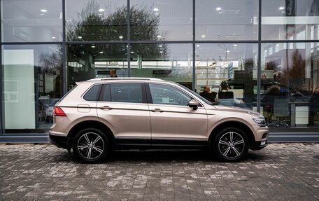 Volkswagen Tiguan II, 2017 год, 2 700 000 рублей, 8 фотография
