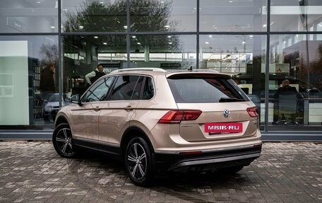 Volkswagen Tiguan II, 2017 год, 2 700 000 рублей, 6 фотография