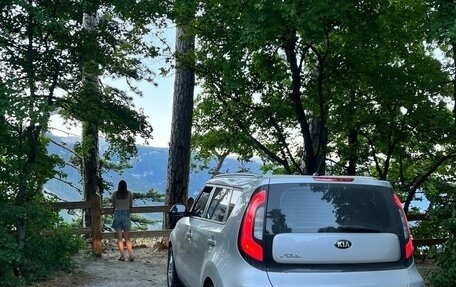 KIA Soul II рестайлинг, 2014 год, 1 200 000 рублей, 3 фотография