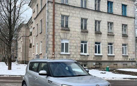 KIA Soul II рестайлинг, 2014 год, 1 200 000 рублей, 10 фотография