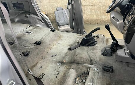 Toyota Land Cruiser 100 рестайлинг 2, 2007 год, 2 350 000 рублей, 30 фотография