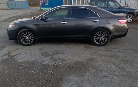 Toyota Camry, 2010 год, 1 950 000 рублей, 3 фотография