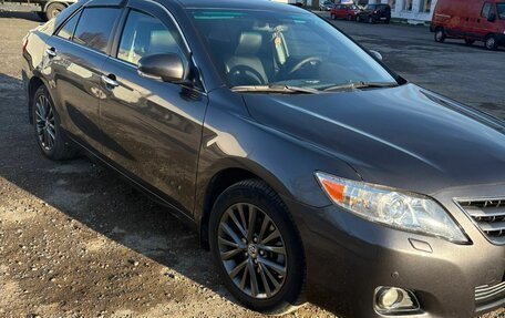 Toyota Camry, 2010 год, 1 950 000 рублей, 12 фотография