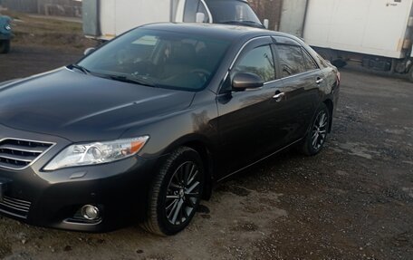 Toyota Camry, 2010 год, 1 950 000 рублей, 6 фотография
