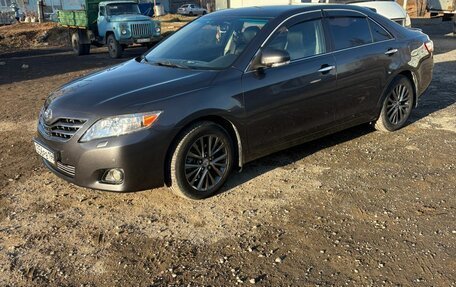 Toyota Camry, 2010 год, 1 950 000 рублей, 10 фотография