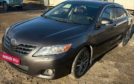 Toyota Camry, 2010 год, 1 950 000 рублей, 8 фотография