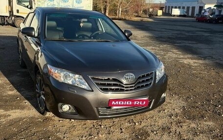Toyota Camry, 2010 год, 1 950 000 рублей, 13 фотография