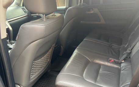 Toyota Land Cruiser 200, 2008 год, 2 700 000 рублей, 6 фотография