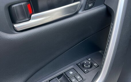 Toyota RAV4, 2019 год, 3 000 000 рублей, 8 фотография