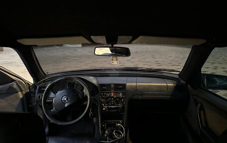 Mercedes-Benz C-Класс, 1995 год, 165 000 рублей, 9 фотография
