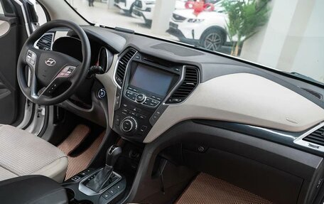 Hyundai Santa Fe III рестайлинг, 2013 год, 1 599 000 рублей, 8 фотография