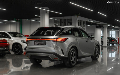 Lexus RX IV рестайлинг, 2025 год, 7 750 000 рублей, 4 фотография