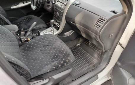 Toyota Corolla, 2012 год, 1 100 000 рублей, 8 фотография