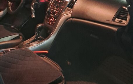 Opel Astra J, 2010 год, 620 000 рублей, 7 фотография