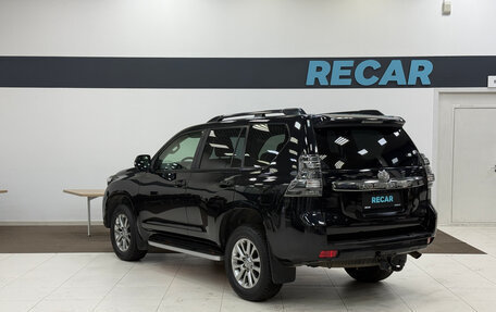 Toyota Land Cruiser Prado 150 рестайлинг 2, 2016 год, 3 999 000 рублей, 3 фотография