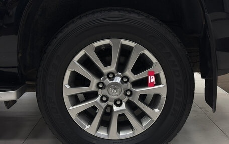 Toyota Land Cruiser Prado 150 рестайлинг 2, 2016 год, 3 999 000 рублей, 11 фотография