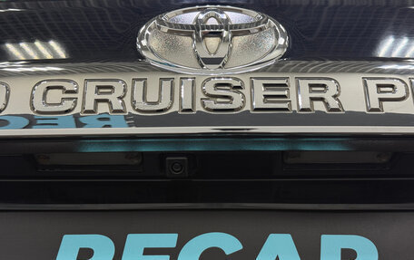 Toyota Land Cruiser Prado 150 рестайлинг 2, 2016 год, 3 999 000 рублей, 31 фотография