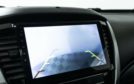 Mitsubishi Pajero Sport III рестайлинг, 2020 год, 3 800 000 рублей, 17 фотография